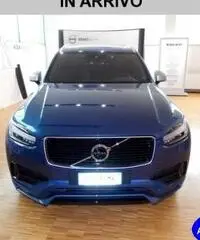 VOLVO XC90 D5 AWD Geartronic 7 posti R-design VOLVO XC90 D5 AWD Geartronic 7 posti R-design