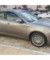 Alfa romeo giulietta Alfa romeo giulietta