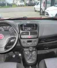 FIAT Doblo Doblò 1.6 MJT 16V Emotion FIAT Doblo Doblò 1.6 MJT 16V Emotion