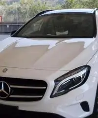 MERCEDES-BENZ GLA 200 d Automatic Enduro Activity MERCEDES-BENZ GLA 200 d Automatic Enduro Activity