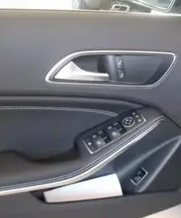 MERCEDES-BENZ GLA 200 d Automatic Enduro Activity MERCEDES-BENZ GLA 200 d Automatic Enduro Activity