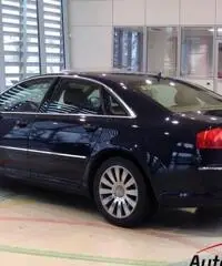 AUDI A8 4.2 TDI QUATTRO 326 CV AUDI A8 4.2 TDI QUATTRO 326 CV