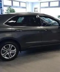 FORD Edge 2.0 TDCI 210 CV AWD Powershift Titanium per P.IVA FORD Edge 2.0 TDCI 210 CV AWD Powershift Titanium per P.IVA