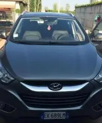 Hyundai iX35 2.0 CRDi 4WD Comfort Hyundai iX35 2.0 CRDi 4WD Comfort