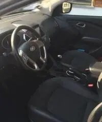 Hyundai iX35 2.0 CRDi 4WD Comfort Hyundai iX35 2.0 CRDi 4WD Comfort