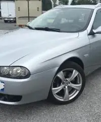 ALFA ROMEO 156 1.9 JTD 16V Sportwagon Q4 Distinctive ALFA ROMEO 156 1.9 JTD 16V Sportwagon Q4 Distinctive