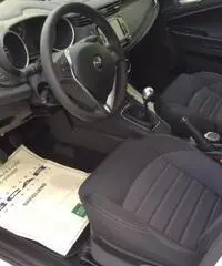 ALFA ROMEO Giulietta 1.6 JTDm 120 CV SUPER QV line  ALFA ROMEO Giulietta 1.6 JTDm 120 CV SUPER QV line