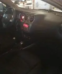 Alfa Romeo mito 135 CV Alfa Romeo mito 135 CV