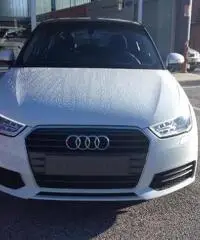 Audi A1 SB 1.4 tdi con NAVI e OPTIONAL Audi A1 SB 1.4 tdi con NAVI e OPTIONAL