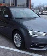 Audi A3 SB 1.6 tdi 110cv Business Xeno,Navi,PDC Audi A3 SB 1.6 tdi 110cv Business Xeno,Navi,PDC