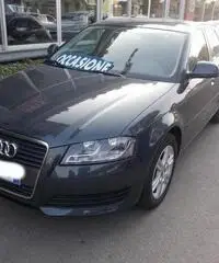 Audi A3 Sportback 1.6 TDI 105cv Audi A3 Sportback 1.6 TDI 105cv