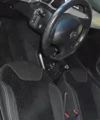 Citroen C3 1.4 HDi 70 Exclusive Style+cerchi16+vetro panorama Citroen C3 1.4 HDi 70 Exclusive Style+cerchi16+vetro panorama