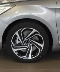 DS DS5 Diesel Bluehdi 180 Eat6 Sport Chic. DS DS5 Diesel Bluehdi 180 Eat6 Sport Chic.