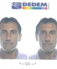 Uomo 51enne Uomo 51enne