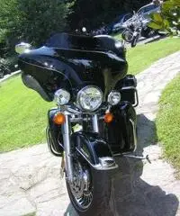Harley-Davidson FLHTK Electra Glide Ultra Limited Harley-Davidson FLHTK Electra Glide Ultra Limited