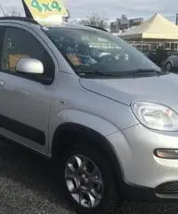 FIAT Panda 1.3 MJT 95 CV 4x4 km 6.000!! FIAT Panda 1.3 MJT 95 CV 4x4 km 6.000!!