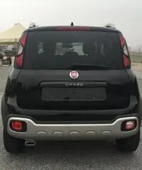 FIAT Panda Cross 1.3 MJT 95 CV S&S 4x4 FIAT Panda Cross 1.3 MJT 95 CV S&S 4x4