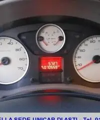 FIAT Scudo 2.0 MJT/136 DPF PL Panorama Executive 5 posti (M1) FIAT Scudo 2.0 MJT/136 DPF PL Panorama Executive 5 posti (M1)