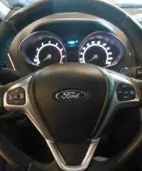 FORD B-Max 1.4 90 CV GPL Titanium FORD B-Max 1.4 90 CV GPL Titanium