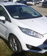 FORD Fiesta 1.0 80CV 5 porte Titanium FORD Fiesta 1.0 80CV 5 porte Titanium