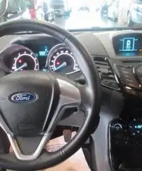 FORD Fiesta 1.4 5p. Bz.- GPL Titanium FORD Fiesta 1.4 5p. Bz.- GPL Titanium