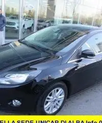 FORD Focus 1.6 120 CV GPL Titanium FORD Focus 1.6 120 CV GPL Titanium