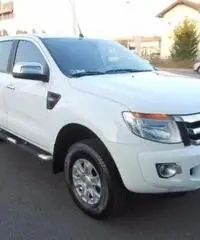 FORD Ranger 2.2 TDCi Doppia Cabina XLT 5pt. FORD Ranger 2.2 TDCi Doppia Cabina XLT 5pt.