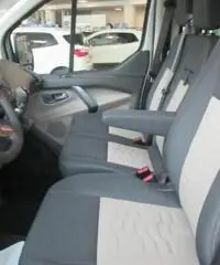 FORD Tourneo Custom 310 2.0 TDCi 130CV PC Titanium