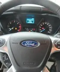 FORD Tourneo Custom 310 2.0 TDCi 130CV PC Titanium