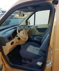 FORD Transit Connect 200S 1.8 TDI TOURNEO AUTOVETTURA 5 POSTI!!!! FORD Transit Connect 200S 1.8 TDI TOURNEO AUTOVETTURA 5 POSTI!!!!