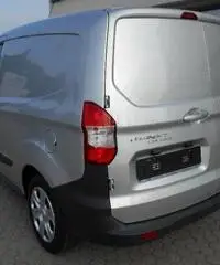 FORD Transit Courier 1.6 TDCi 95CV Van Trend  FORD Transit Courier 1.6 TDCi 95CV Van Trend