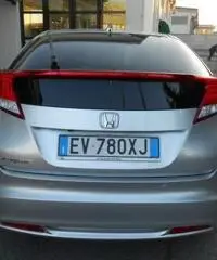 HONDA Civic 1.6 i-DTEC Lifestyle HONDA Civic 1.6 i-DTEC Lifestyle