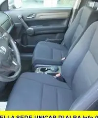 HONDA CR-V 2.2 i-DTEC Elegance 4WD HONDA CR-V 2.2 i-DTEC Elegance 4WD