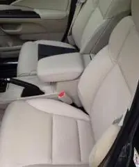 Honda CR-V 2.2 i-DTEC Executive Honda CR-V 2.2 i-DTEC Executive