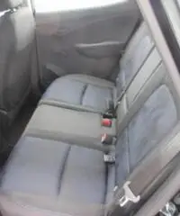 HYUNDAI iX20 1.4 CRDI 90 CV Classic HYUNDAI iX20 1.4 CRDI 90 CV Classic