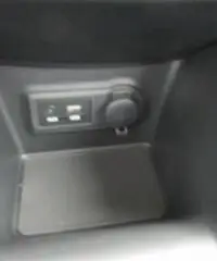 HYUNDAI iX20 1.4 CRDI 90 CV Classic HYUNDAI iX20 1.4 CRDI 90 CV Classic