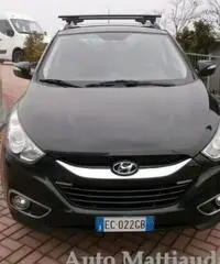 HYUNDAI iX35 2.0 CRDi 184CV High 4WD C.A HYUNDAI iX35 2.0 CRDi 184CV High 4WD C.A