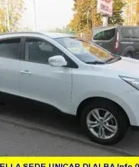 HYUNDAI iX35 2.0 CRDi 4WD Comfort HYUNDAI iX35 2.0 CRDi 4WD Comfort