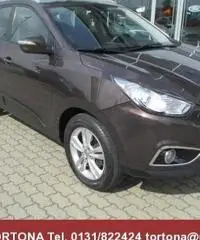 HYUNDAI iX35 2.0 CRDi 4WD Classic PERFETTA HYUNDAI iX35 2.0 CRDi 4WD Classic PERFETTA