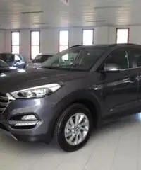 HYUNDAI Tucson 1.7 CRDi XPossible + Pelle e Tetto Apribile - KM0 HYUNDAI Tucson 1.7 CRDi XPossible + Pelle e Tetto Apribile - KM0