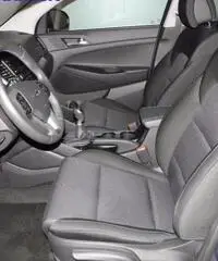 HYUNDAI Tucson 1.7 CRDi COMFORT 2WD CV115 Garanzia UFFICIALE!!! HYUNDAI Tucson 1.7 CRDi COMFORT 2WD CV115 Garanzia UFFICIALE!!!