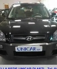 HYUNDAI Tucson 2.0 CRDi VGT Dynamic HYUNDAI Tucson 2.0 CRDi VGT Dynamic