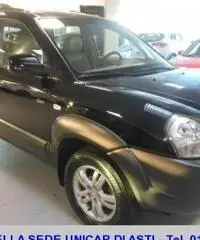 HYUNDAI Tucson 2.0 CRDi VGT Dynamic HYUNDAI Tucson 2.0 CRDi VGT Dynamic