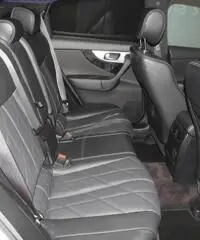 INFINITI FX30 D BLACK AND WHITE EDITION CV238-Garantita 12 mesi!