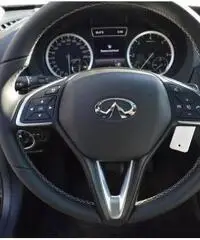 INFINITI QX30 2.2 diesel DCT AWD Premium +Tetto pano +Navig + INFINITI QX30 2.2 diesel DCT AWD Premium +Tetto pano +Navig +