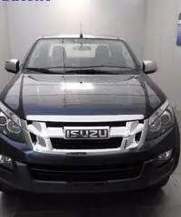 ISUZU D-Max 2.5 SPACE SOLAR AUTOCARRO N1 4WD-No vendita italia