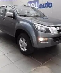 ISUZU D-Max 2.5 SPACE SOLAR AUTOCARRO N1 4WD-No vendita italia