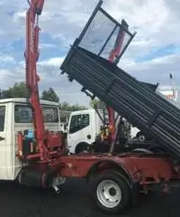 IVECO Daily 35.12 2.8 TDI ribaltabile + gru Ferrari IVECO Daily 35.12 2.8 TDI ribaltabile + gru Ferrari