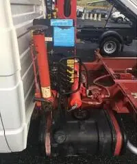 IVECO Daily 35.12 2.8 TDI ribaltabile + gru Ferrari IVECO Daily 35.12 2.8 TDI ribaltabile + gru Ferrari