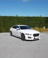 JAGUAR XE 2.0 D Turbo 180CV AWD AUTOM. SOLO 2500 KM !! JAGUAR XE 2.0 D Turbo 180CV AWD AUTOM. SOLO 2500 KM !!